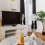 Agreable Et Bien Placee - 18 - 2p Paříž
